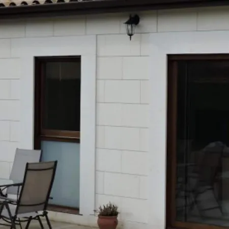 Only Adults Rural House In Burgos Prázdninový dům *