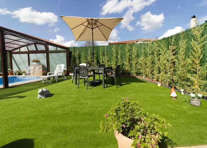 Only Adults Rural House In Burgos Feriehus *