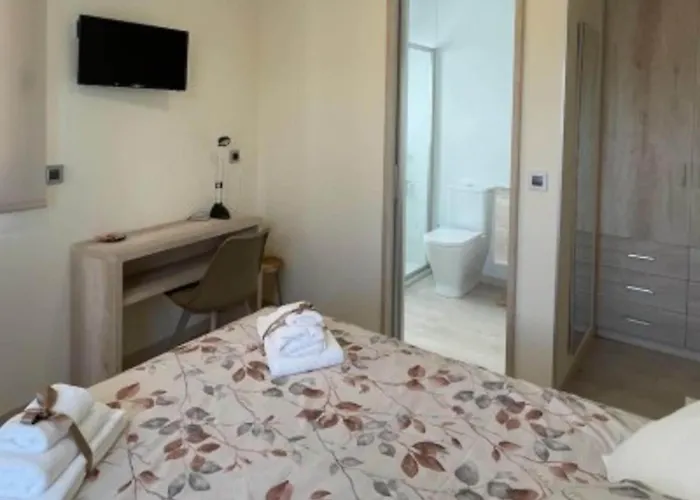 Only Adults Rural House In Burgos Burgo